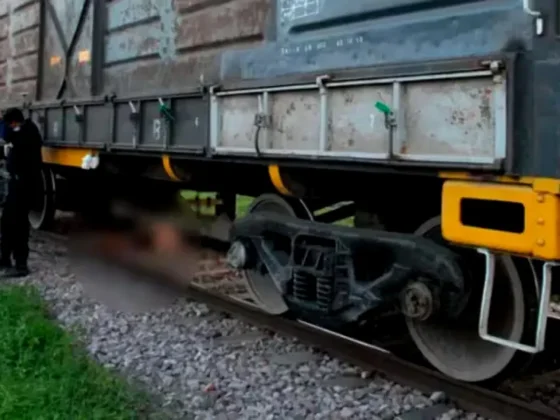 TRAGEDIA: un hombre se acostó sobre las vías para dormir y murió tras ser atropellado por un tren
