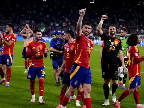 Un histórico exjugador fue secuestrado junto a su familia en medio de un partido de la Eurocopa