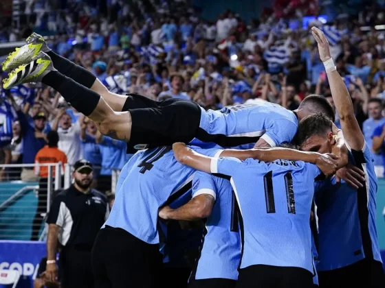 Uruguay le ganó con autoridad a Panamá