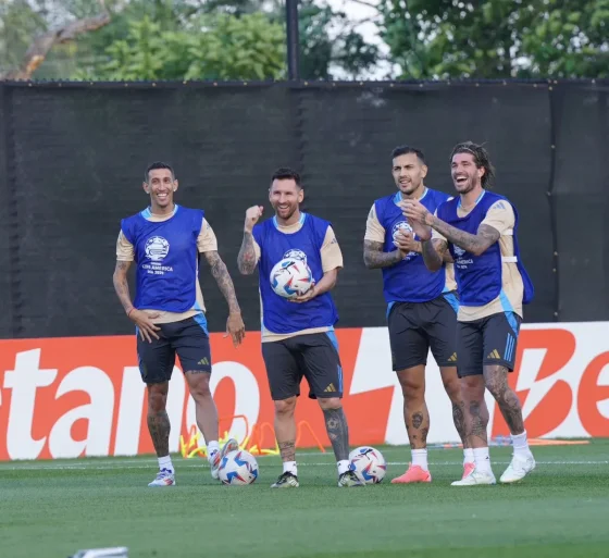 La Selección Argentina buscará sellar el pase a cuartos de final ante Chile