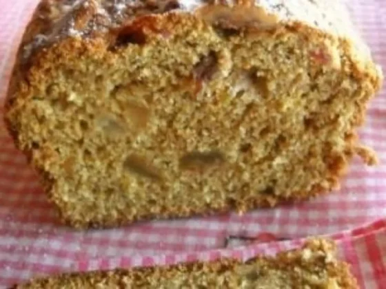 Budín de avena y frutas, manjar más saludable