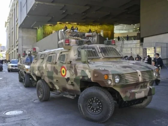 El presidente boliviano designó una nueva cúpula militar tras el intento de golpe