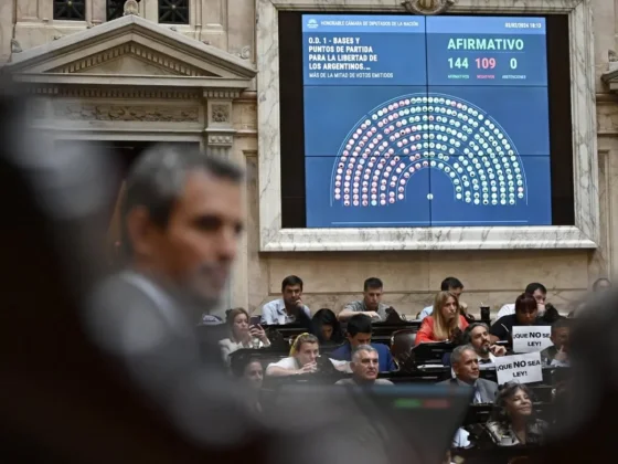 Diputados: el Gobierno confía en aprobar con comodidad la Ley Bases y espera un final ajustado con Ganancias