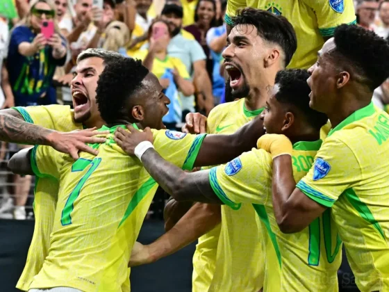 Brasil se recuperó con una goleada ante Paraguay