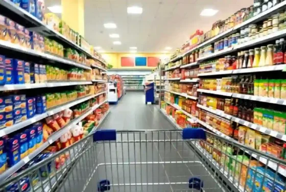 El consumo masivo cayó en junio en los supermercados