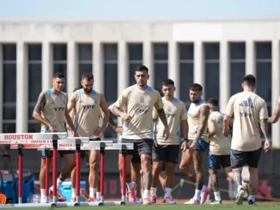 La Selección entrenó con miras a la final del domingo ante Colombia