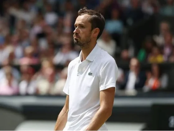 Escándalo en Wimbledon por el insulto de un tenista a la jueza en pleno juego