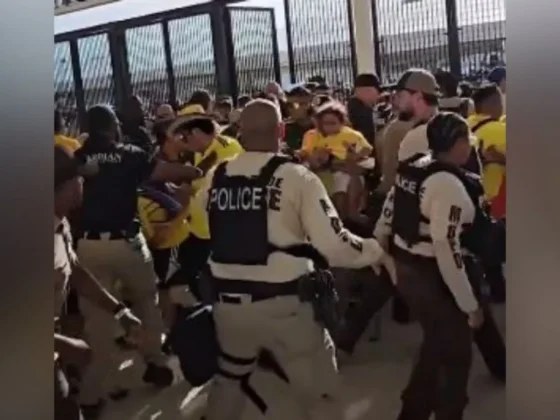 [VIDEO] Incidentes y caos: se retrasa el arranque de la final de Copa América