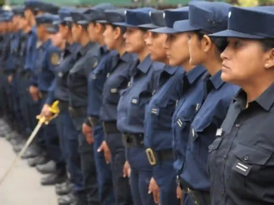 Oficializaron el aumento salarial a las fuerzas de seguridad provincial