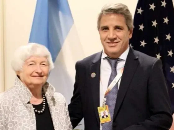 Luis Caputo se reunió con la secretaria del Tesoro en busca del apoyo de los EEUU
