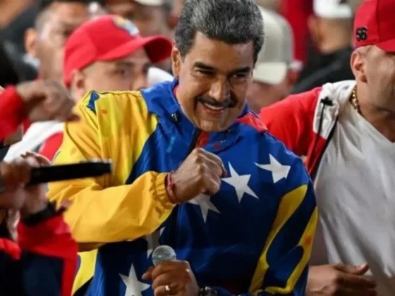 Maduro durante un discurso habló del futuro de la Argentina y cantó la marcha peronista