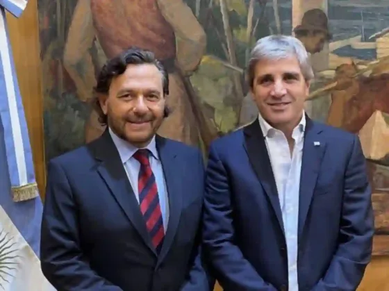 El Ministro de Economía del país Luis Caputo llega a Salta