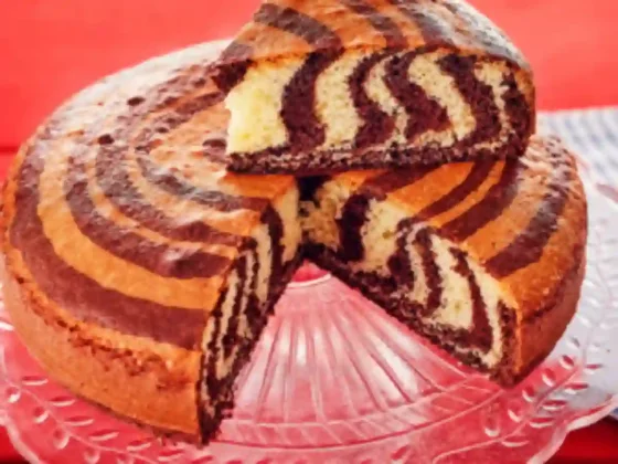 Torta matera marmolada: una receta económica, fácil y perfecta para acompañar con el mate