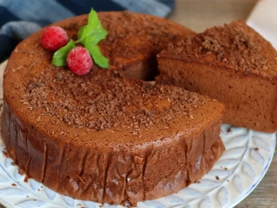 Paso a paso para cocinar una torta nube de chocolate, sin harinas