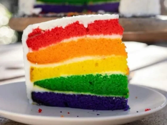 Día del Niño: cómo hacer una torta multicolor fácil y rápida en 8 pasos