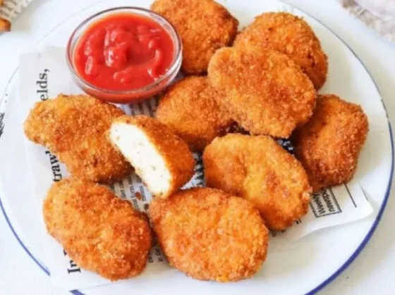 Nuggets de pollo caseros: una receta deliciosa, barata y que te salva