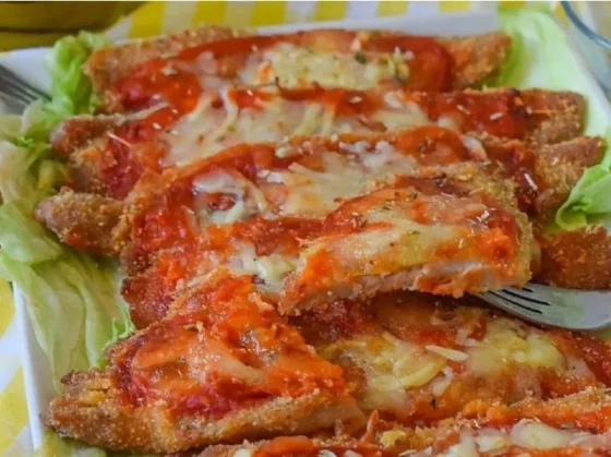 Cómo preparar escalopes de cerdo a la pizza sin fritura