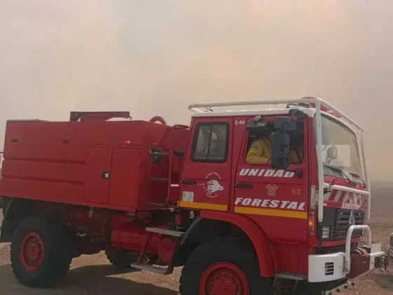 Incendios en Córdoba: El fuego no da tregua y los fuertes vientos complican el trabajo