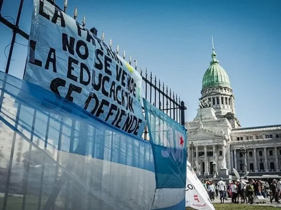 "Si hay veto, hay marcha", aseguraron desde los gremios universitarios