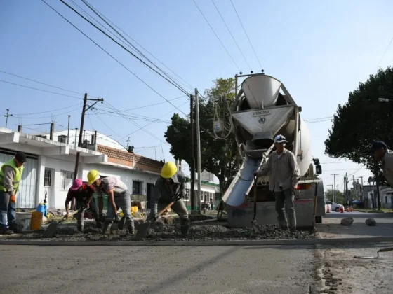 Ejecutan tareas de hormigonado en el barrio San José