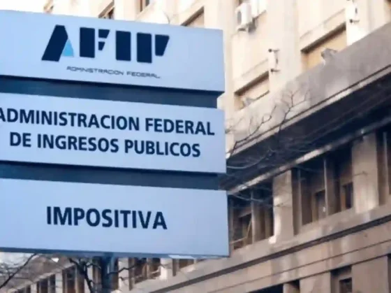 Monto actualizado: AFIP controlará transferencias a partir de este importe en octubre