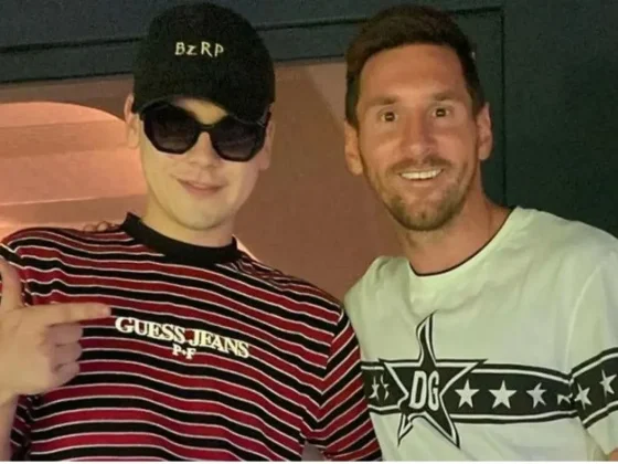 Bizarrap fue a ver a Leo Messi y las cámaras lo mostraron a cara descubierta