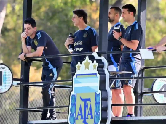 Scaloni empieza a definir el equipo para enfrentar a Bolivia