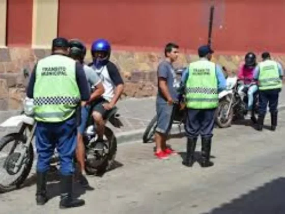 Imputan a dos inspectores de Tránsito municipal por concusión