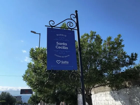 La Municipalidad de Salta coloca carteles identificatorios en casi 30 barrios