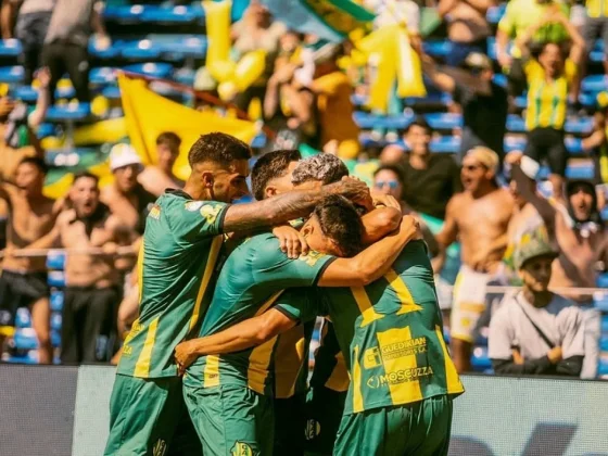 Con dos golazos, Aldosivi le ganó a San Martín de Tucumán y ascendió a primera