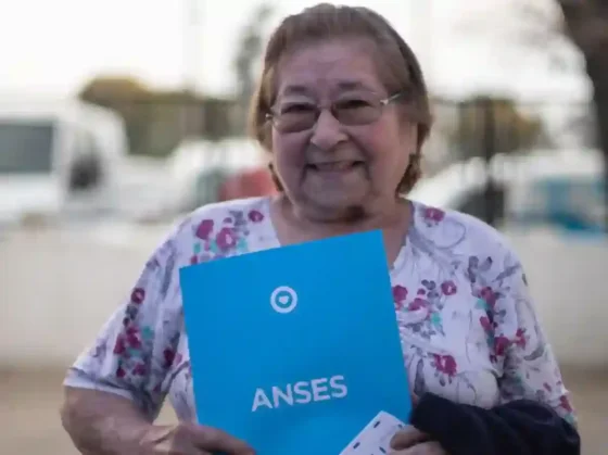 ANSES: quiénes cobran este lunes 4 de noviembre