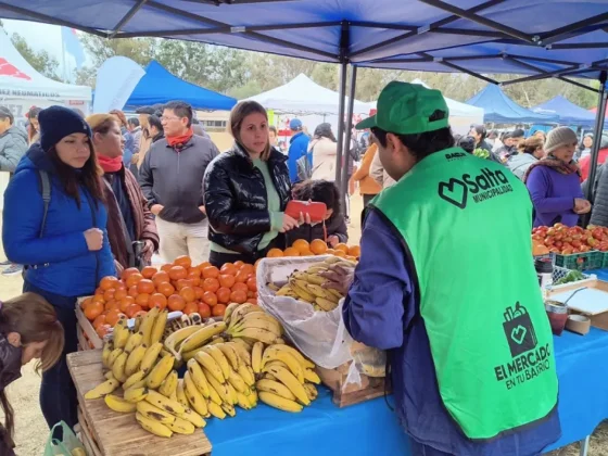 Vuelve el Mercado en tu Barrio: ¡Aprovechá precios increíbles en Plaza España!