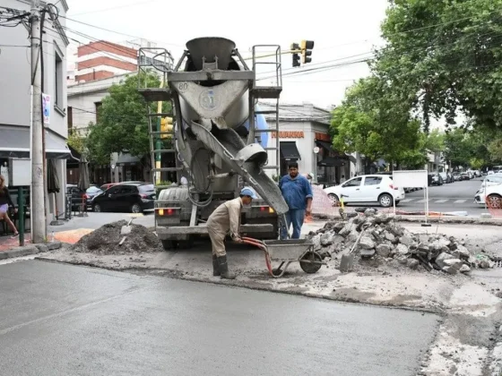 Colocaron nuevo hormigón en Santiago del Estero esquina Deán Funes