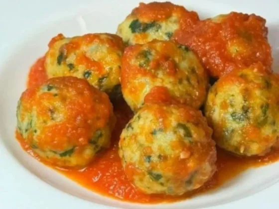 Deliciosos y muy fáciles: Malfatti de polenta y acelga con corazón de queso