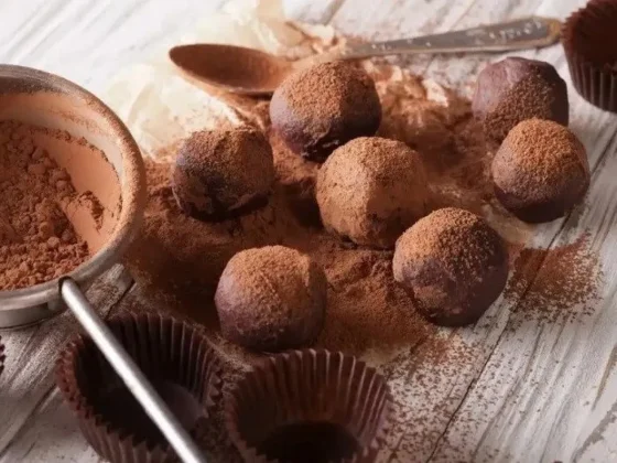 ¡Tirá magia! La receta indiscutida de las mejores trufas de chocolate