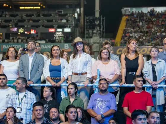 Victoria Villarruel asistió a la 1° noche de Jesús María 2025