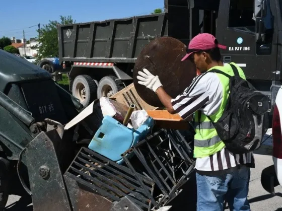 Esta semana el operativo de descacharrado se desarrolla en el barrio El Huaico