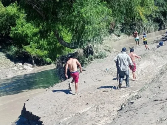 Hallan un cuerpo en el río Arenales y sospechan que podría ser de un joven desaparecido de 29 años