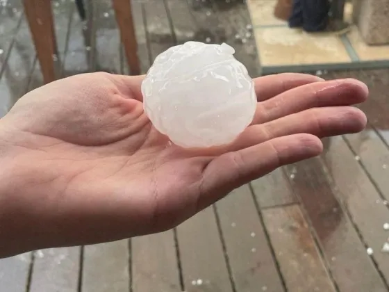 Trágica tormenta: una nena de un año y medio murió por el impacto de una piedra de granizo