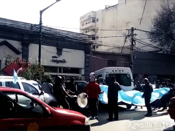 Protestas y Milagro complicaron el tránsito durante la mañana de hoy.