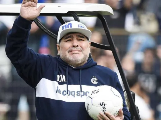 Causa Maradona: el entorno del Diez volverá a declarar por "apropiación de bienes"