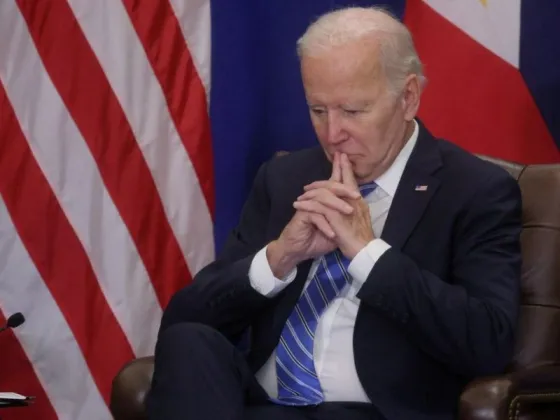 Joe Biden calificó de “farsa” la anexión de los territorios ucranianos por parte de Rusia y prometió más apoyo militar a Kiev