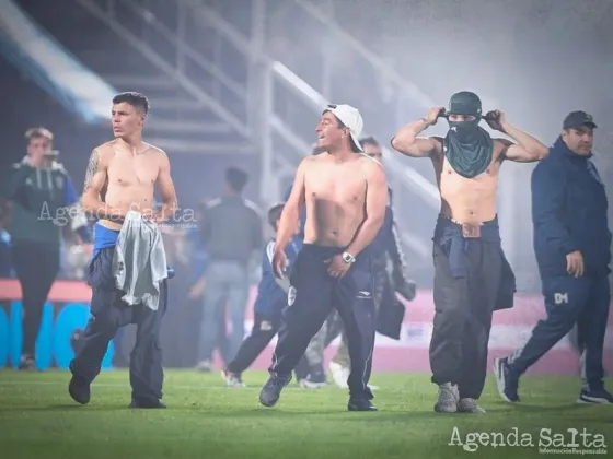 Un hincha murió en medio de los incidentes en Gimnasia La Plata-Boca