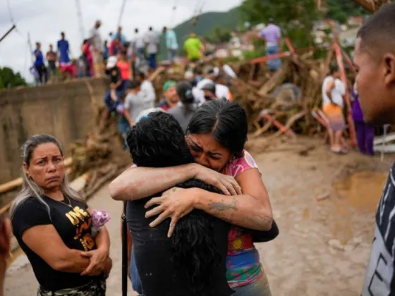 Al menos 25 personas murieron y hay 50 desaparecidos por las inundaciones en Venezuela