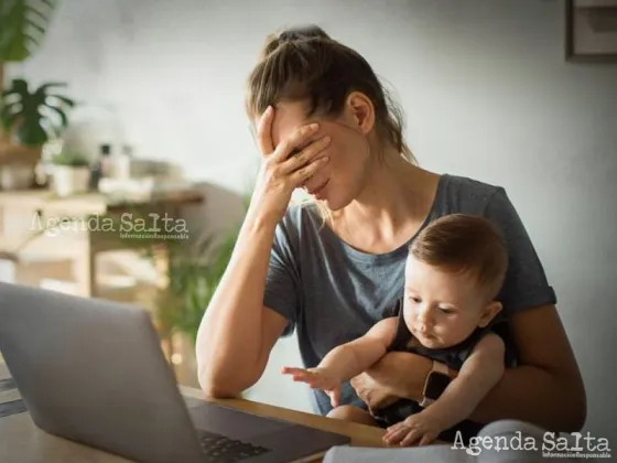 Día de la Madre: ser mamá y trabajar fuera de casa, una carrera con obstáculos