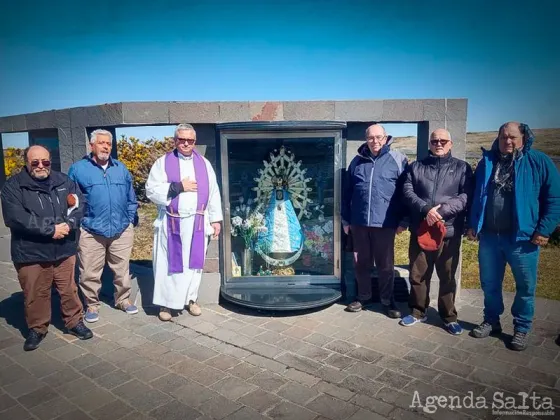 Es argentino, visitó las Islas Malvinas para homenajear a caídos en combate y le cobraron los impuestos de viajes al exterior