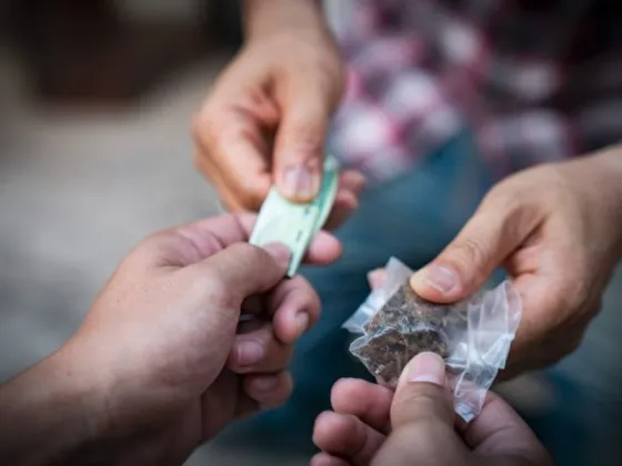 Cuatro años de prisión por vender drogas en barrio San Benito