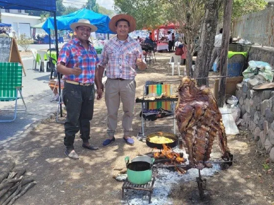 Raúl Cernada se consagró ganador del concurso del asado