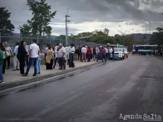 Se realizó un simulacro de amenaza de bomba en Ciudad Judicial, evacuaron a 1500 personas