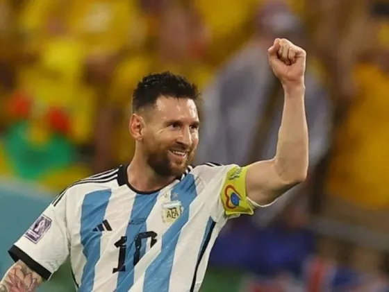 Lionel Messi marcó su primer gol en la instancia decisiva de un Mundial